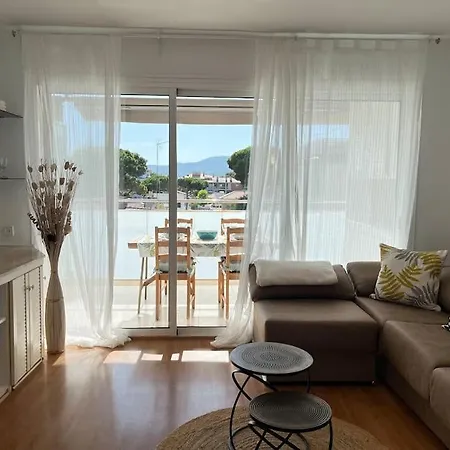 Precioso Apartamento Con Piscina Apartment
