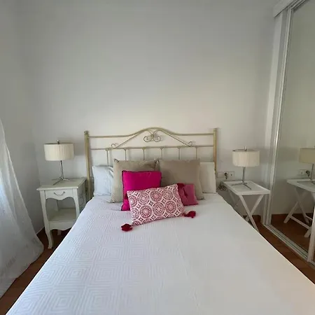 Apartment Precioso Apartamento Con Piscina Castelldefels